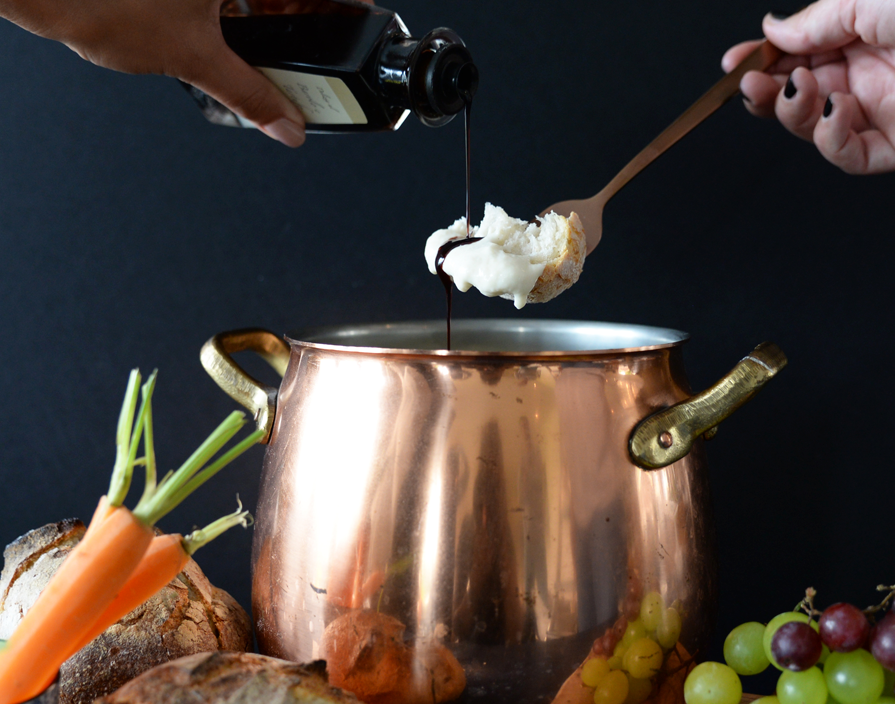 Fondue au fromage italien à la truffe